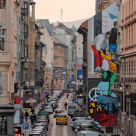 Chic, Captivating Space Budapest Eksteriør billede